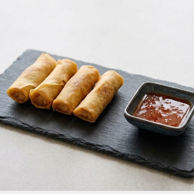 Vegetable Egg roll (4pcs).