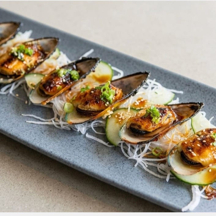 Baked Green Mussels.