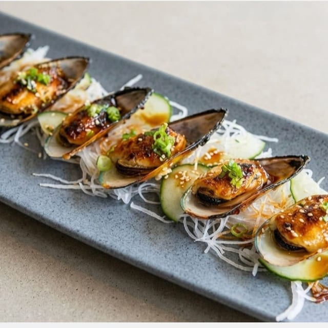 Baked Green Mussels.