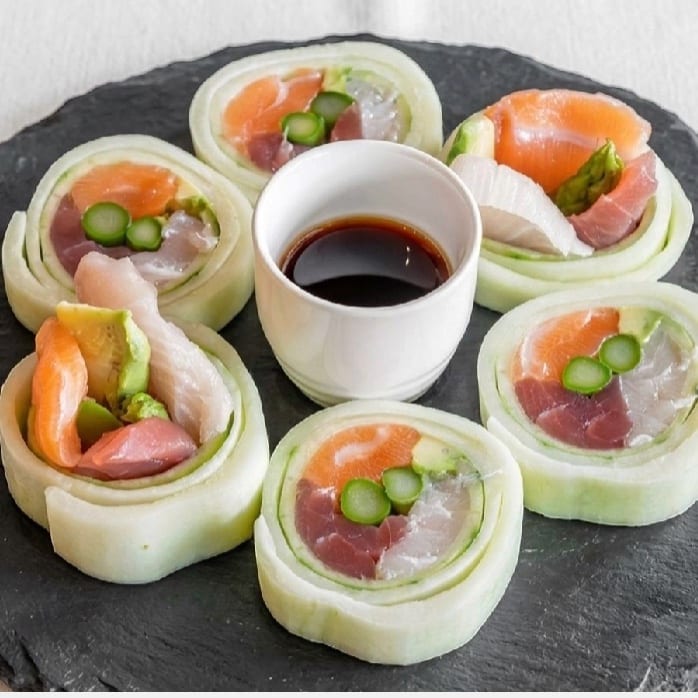 Nue Roll.